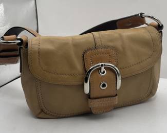 Lot 136 | Vintage Tan Coach Leather Soho Purse Bag
