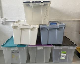 Lot 401 | Plastic Storage Bins Totes Bin Tote
