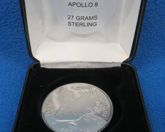 Lot 103. 1968 NASA America in Space sterling silver medallion depicting Apollo 8. 27.00 grams.
