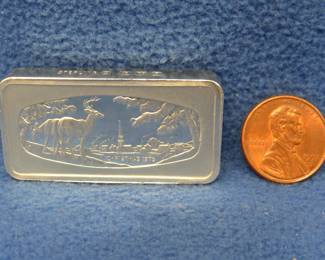 Lot 111. Christmas 1976 commemorative sterling silver weighing 66 grams