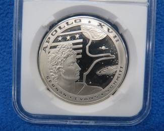 Lot 386. NASA themed "Apollo XVII" sterling silver proof medallion. 20.1 grams.