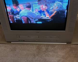 RCA - CRT-DVD-VCR combo. Tested. Works. 