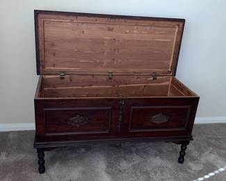 Antique Lane Cedar Chest (Open)