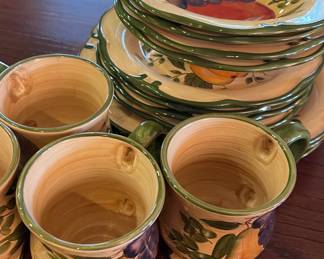 Home Trends Fruit Design Dishware 