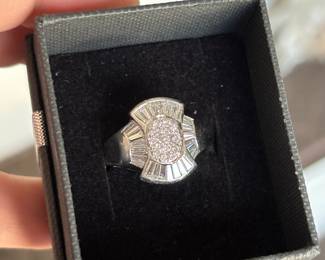 Vintage Platinum + Diamond Ring approx size 5 | 
