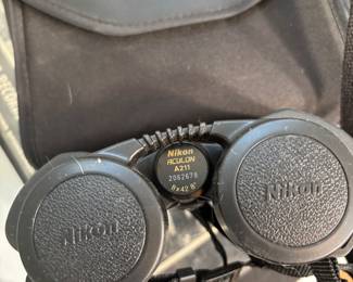 Nikon Acumen A211 Binoculars