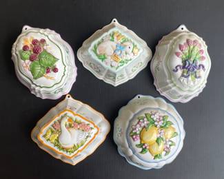 Vintage Le Cordon Bleu decorative jelly molds