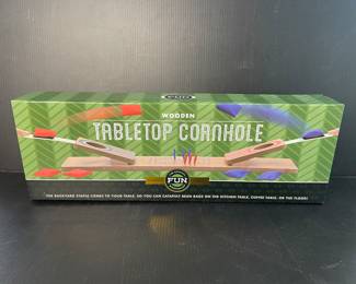 Tabletop cornhole game
