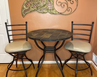 Bistro pub table with 2 barstools