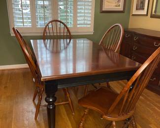 Kitchen - dining table with 4 windsor chairs