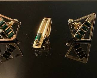 Vtg. cuff links and tie pin
