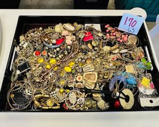 Jewelry lot 