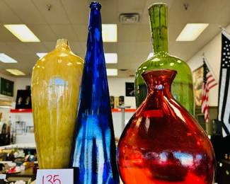 Colorful vase lot 
