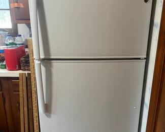 GE upright refrigerator and freezer 