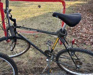 Schwinn High Plains bike