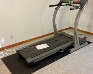 PRO-FORM XP 590s Treadmill