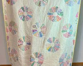 Vintage Dresdan Plate Quilt