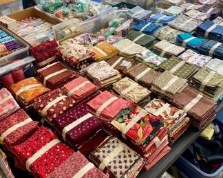 Fat quarter bundles and fabric lots