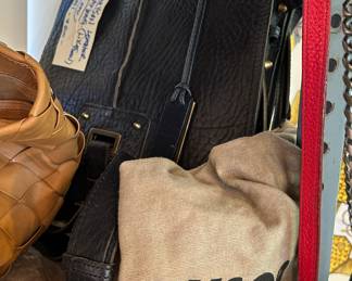 Our appraiser Heather is here to help you invest in luxury assets: designer handbags, GRYSON black leather purse and more!
