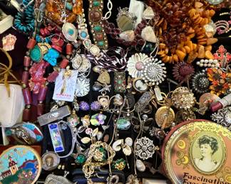 Our appraiser Heather is here to help you invest in luxury assets: silver, turquoise, Navajo, Native American jewelry. amber, Victorian, and More