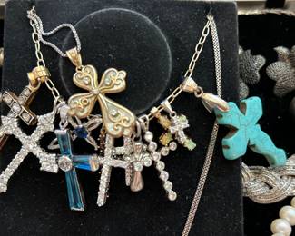 Our appraiser Heather is here to help you invest in luxury assets: gold and silver crosses, Christian, Catholic, etc...