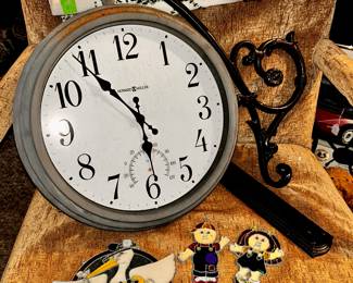 Howard Miller 625-358 hanging two-sided clock