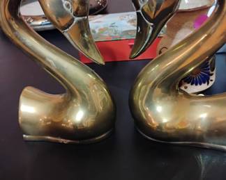 SOLID BRASS SWAN BOOKENDS HOLLYWOOD REGENCY $100