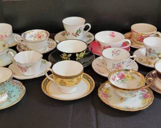 Fine Tea Cup Collection
https://ctbids.com/estate-sale/34628/item/3890078/Fine-Tea-Cup-Collection