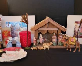 European Christmas, feat. Austrian Nativity Figures & German Nutcrackers
https://ctbids.com/estate-sale/34628/item/3890080/European-Christmas-feat-Austrian-Nativity-Figures-German-Nutcrackers
