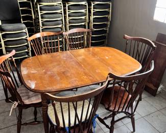 Country House dining room table 