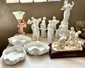 Collection of natural/white porcelain figurines 
