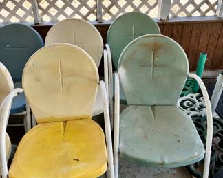 Grown up vintage aluminum outdoor chairs 