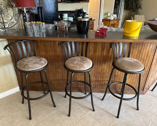 8 bar stools, Barware