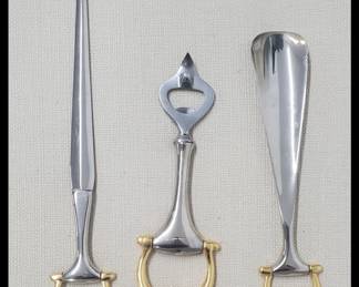 Gucci shoe horn
Gucci bottle opener
Gucci letter opener