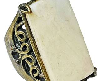 Ornate Silver Ring w White Stone