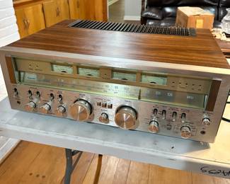 Sansui G-8000 receiver 