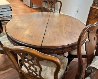 vintage table and chairs 