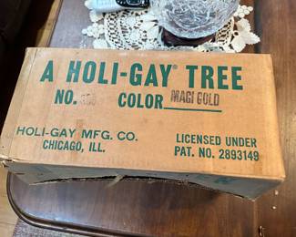 vintage aluminum Holi gay marigold Christmas tree in the original box 