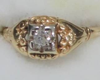 Diamond and gold ring, most of the gold jewelry has a jeweler evaluation included