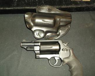 Smith & Wesson 45 Cal Revolver (The Governor)