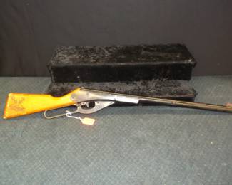 Daisy BB Gun