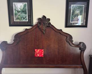 Beautiful king size bed - comes with headboard footboard and side rails. 