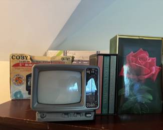 Coby black and white TV 