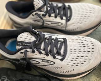 Clean shoes