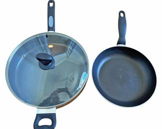 10 Tramontina and 12 Mirro Skillets