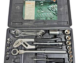 41Piece Tool and Socket Set