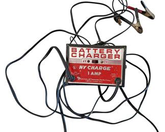 Vintage 1 Amp 612V Battery Charger