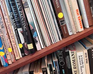 A R T Books