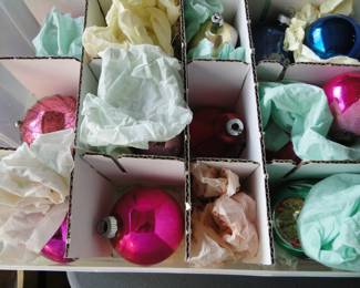 Once again, vintage Christmas ornaments, only $20 per dozen