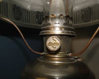 Aladdin gas lamp